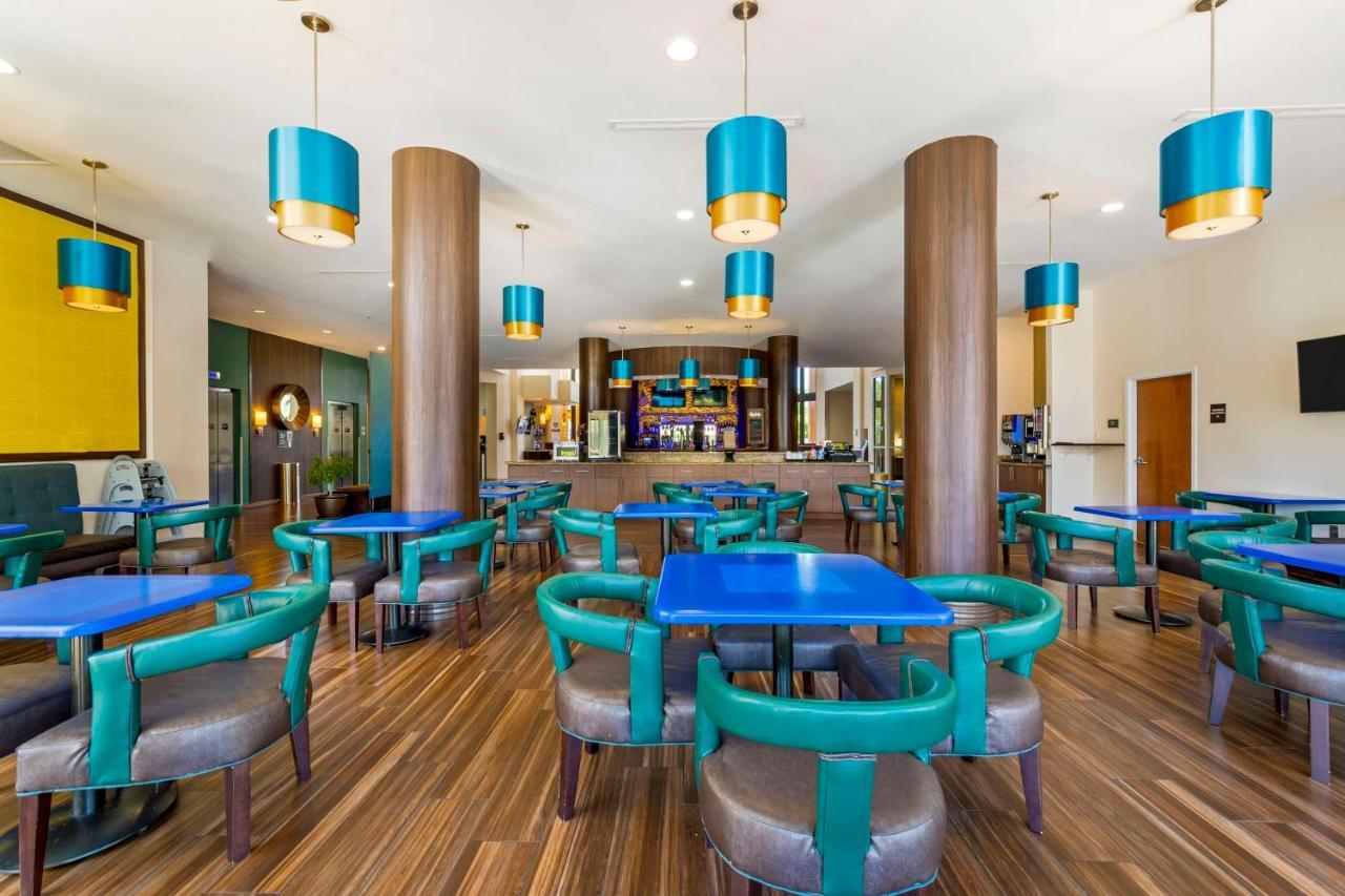 Best Western Plus Miami Executive Airport Hotel And Suites Country Walk Exterior photo